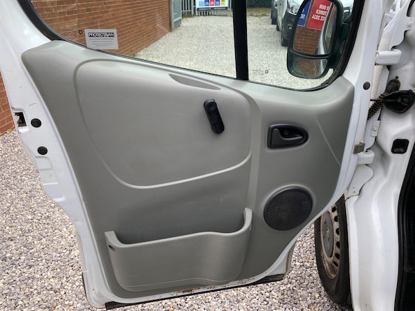 Used Vauxhall Vivaro 2008 for sale - 76189153: Photo 29