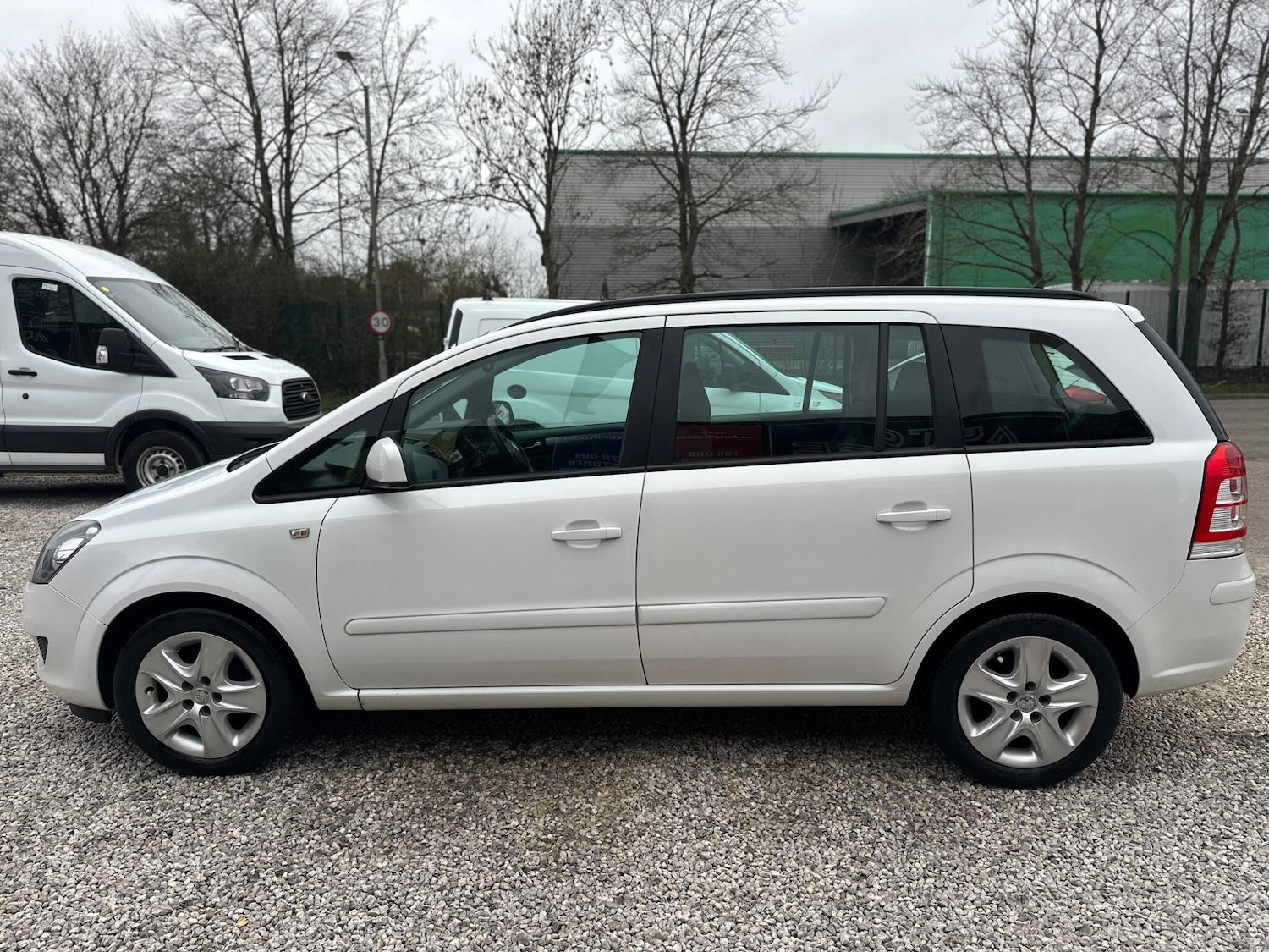 Used Vauxhall Zafira 2014 for sale - 77853007: Photo 17