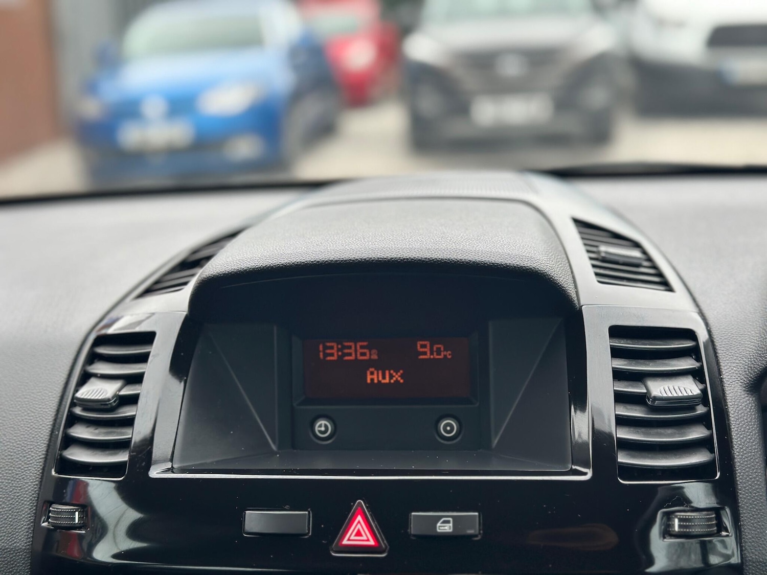 Used Vauxhall Zafira 2014 for sale - 77853007: Photo 52