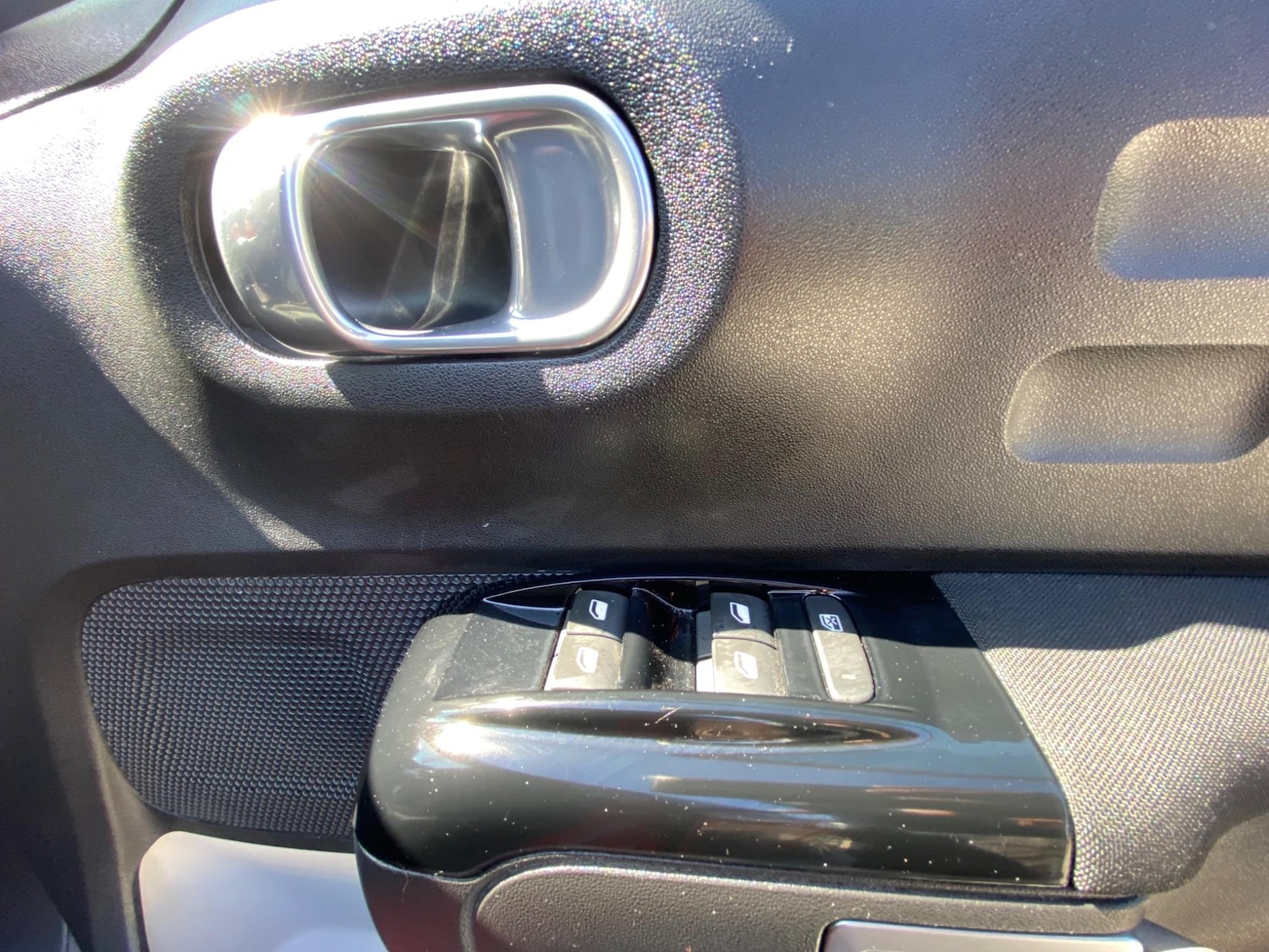 Used Citroen C3 2018 for sale - 76987639: Photo 20