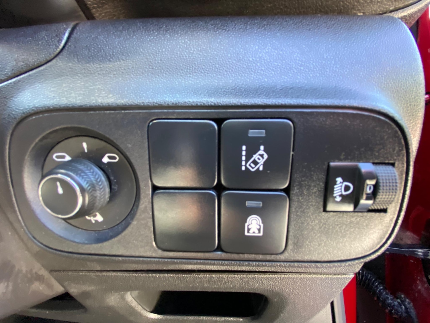 Used Citroen C3 2018 for sale - 76987639: Photo 39