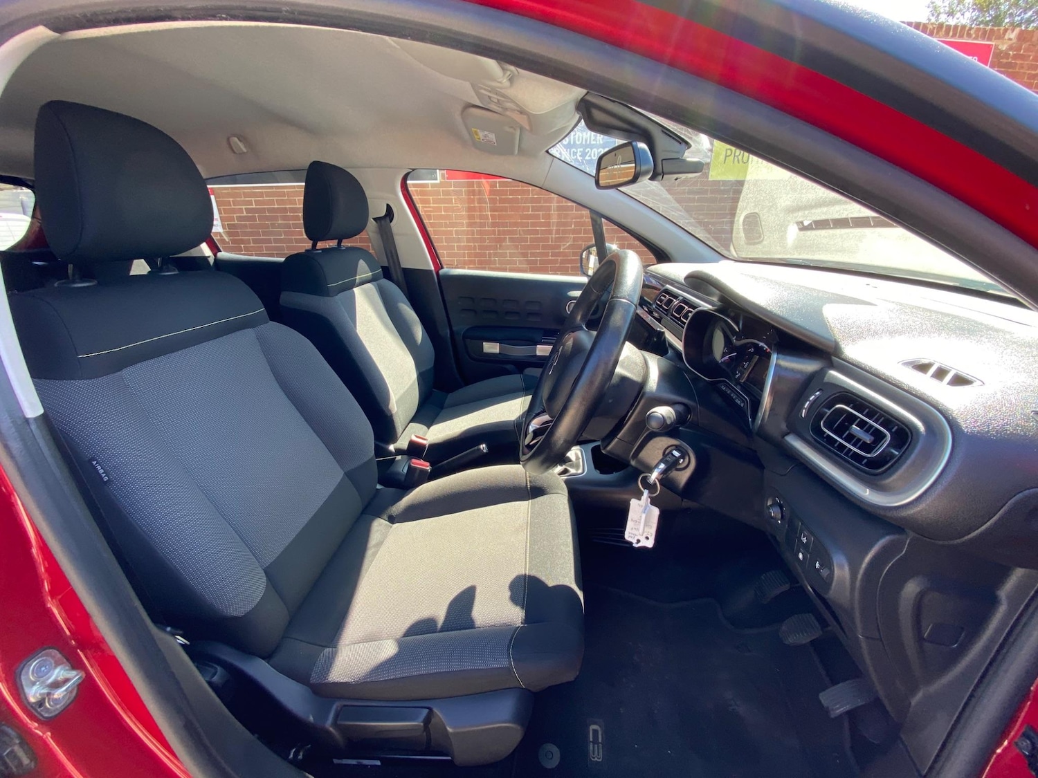 Used Citroen C3 2018 for sale - 76987639: Photo 53