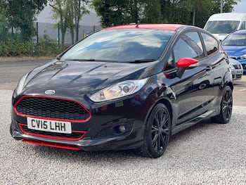 Used Ford Fiesta 2015 for sale - 79622285: Photo