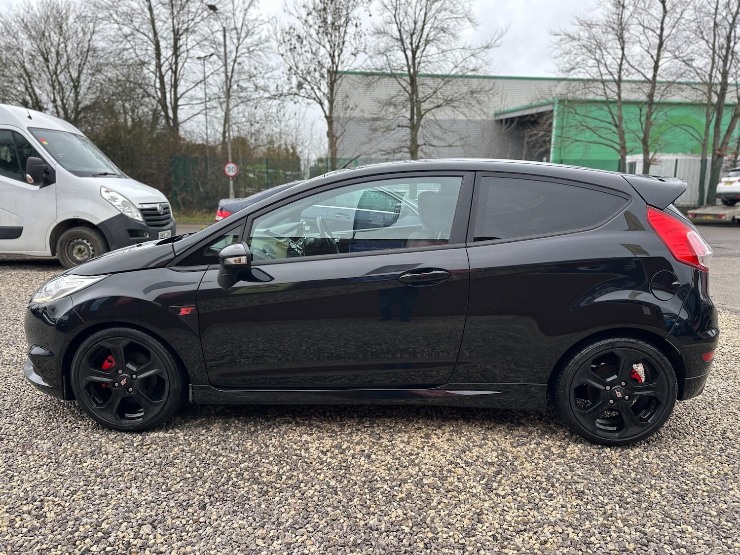 Used Ford Fiesta 2013 for sale - 77625039: Photo 14