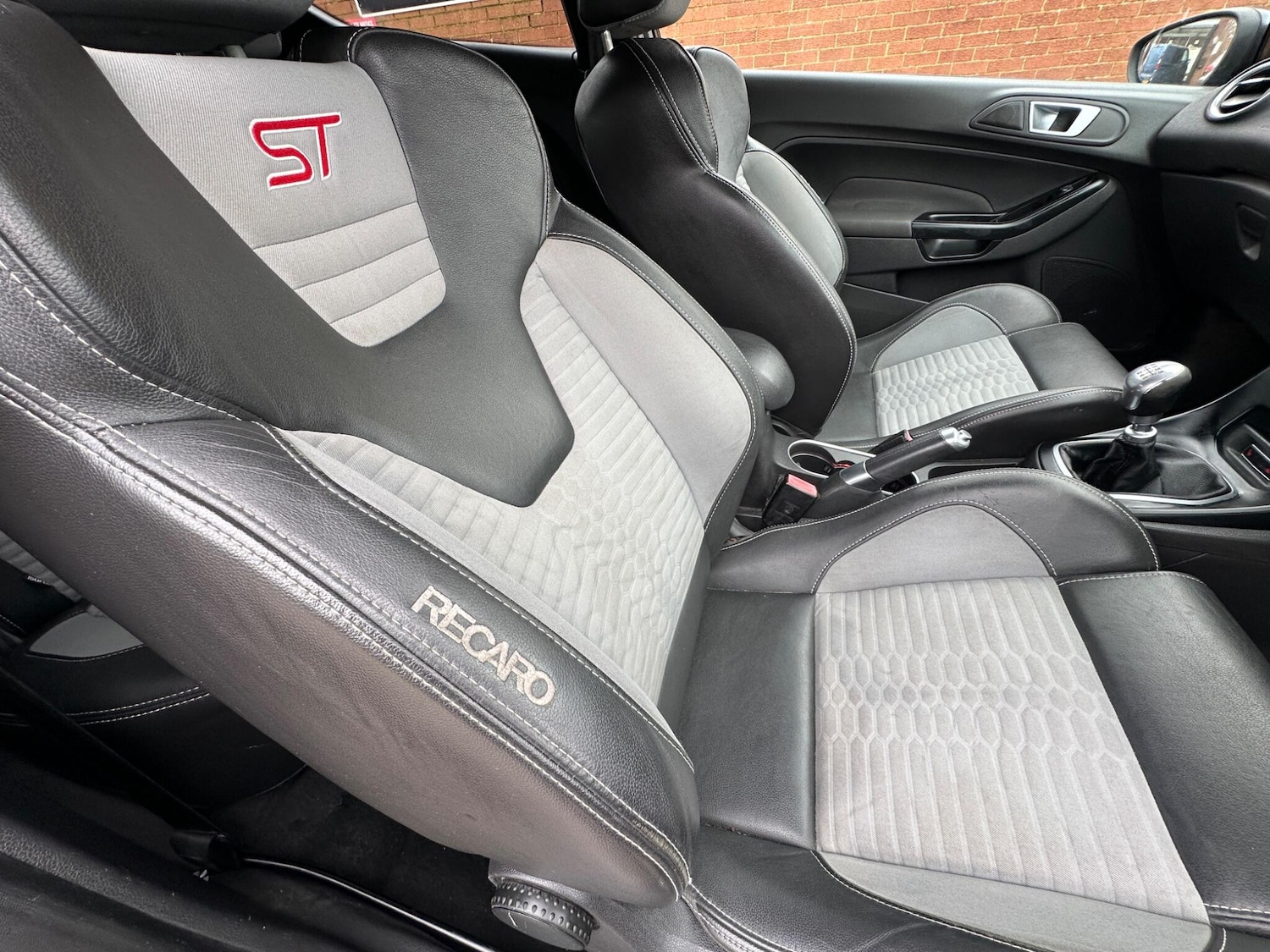 Used Ford Fiesta 2013 for sale - 77625039: Photo 23