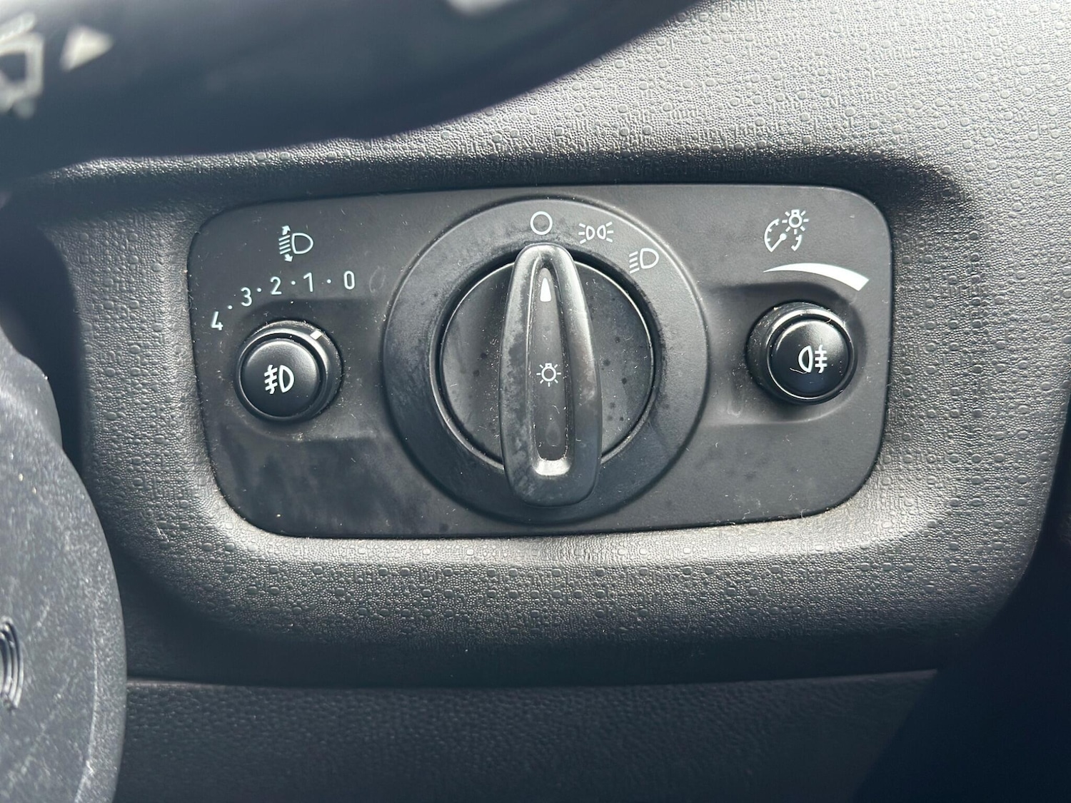 Used Ford Fiesta 2013 for sale - 77625039: Photo 46