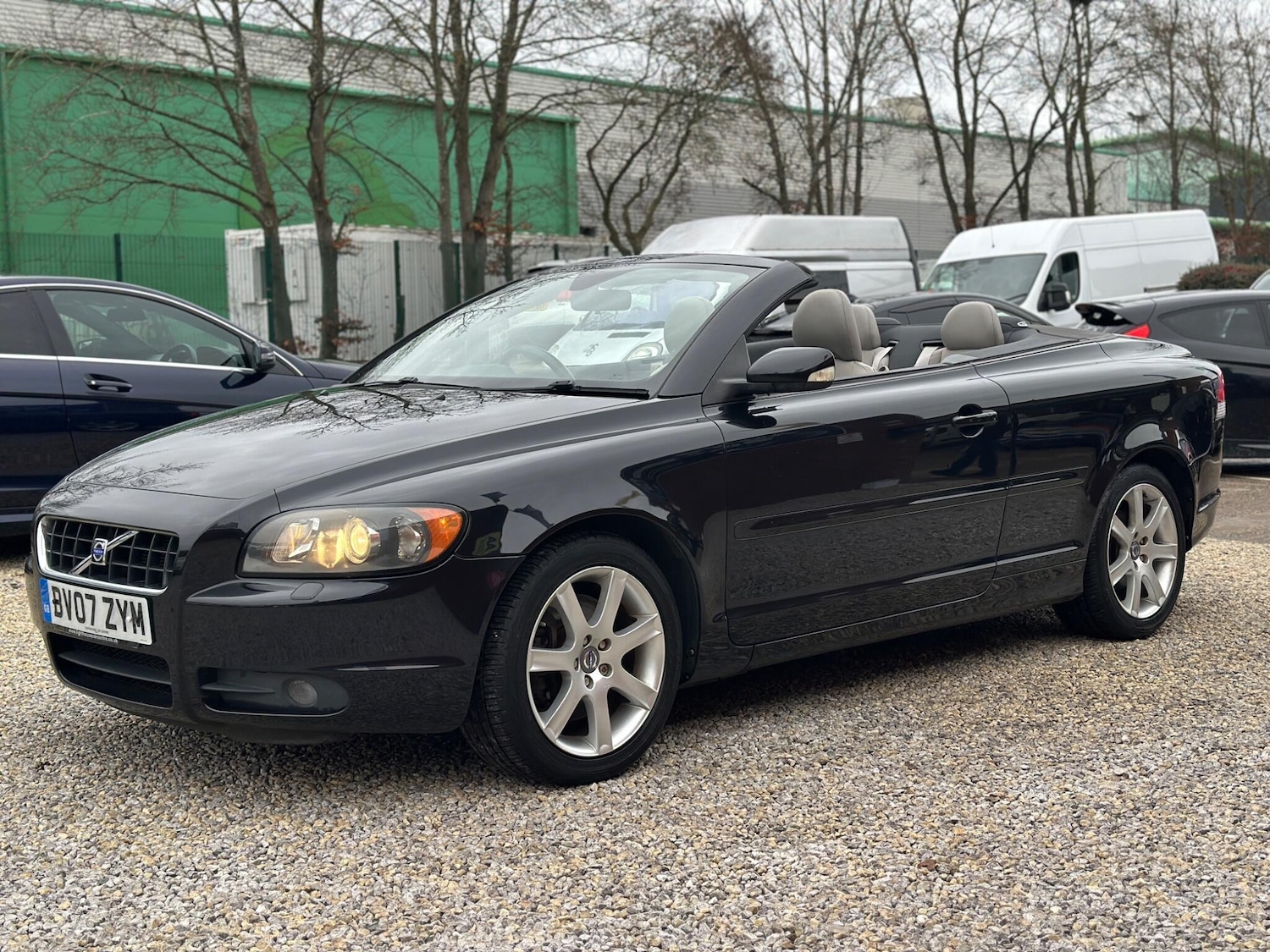 Used Volvo C70 2007 for sale - 77670742: Photo 3