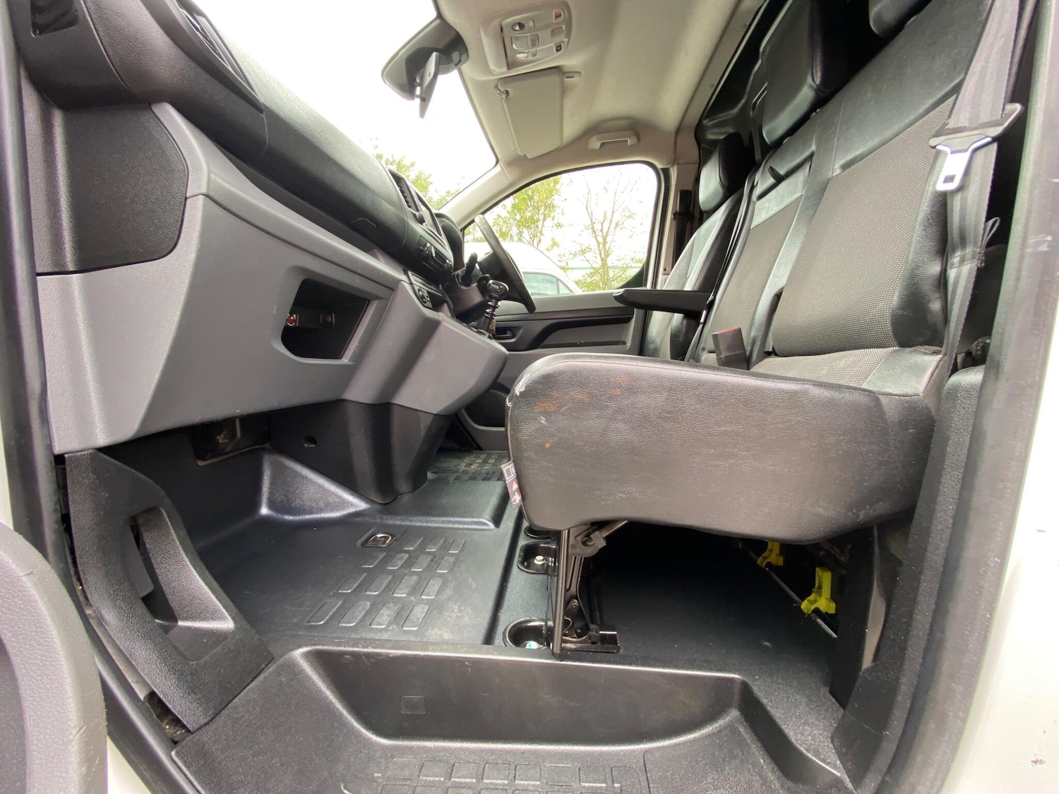 Vehicle 28