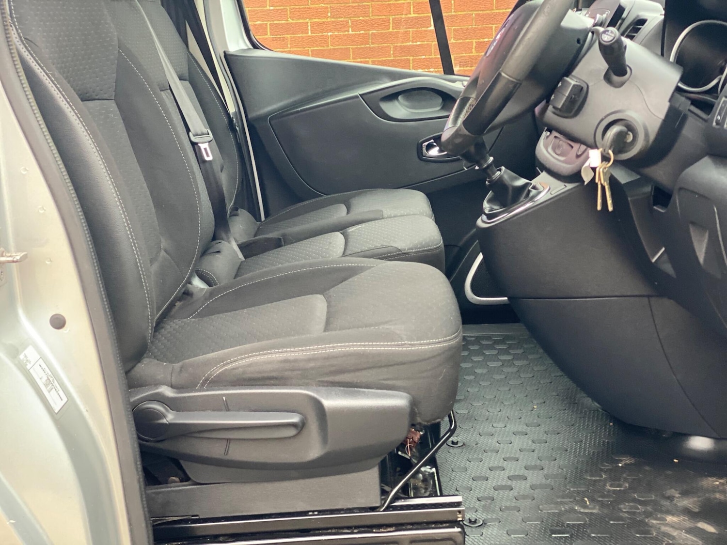 Used Vauxhall Vivaro 2019 for sale - 76573699: Photo 13