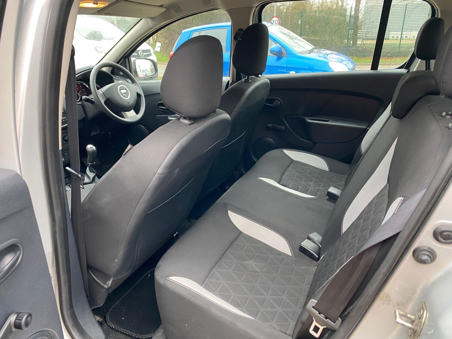 Used Dacia Sandero Stepway 2015 for sale - 77468823: Photo 25