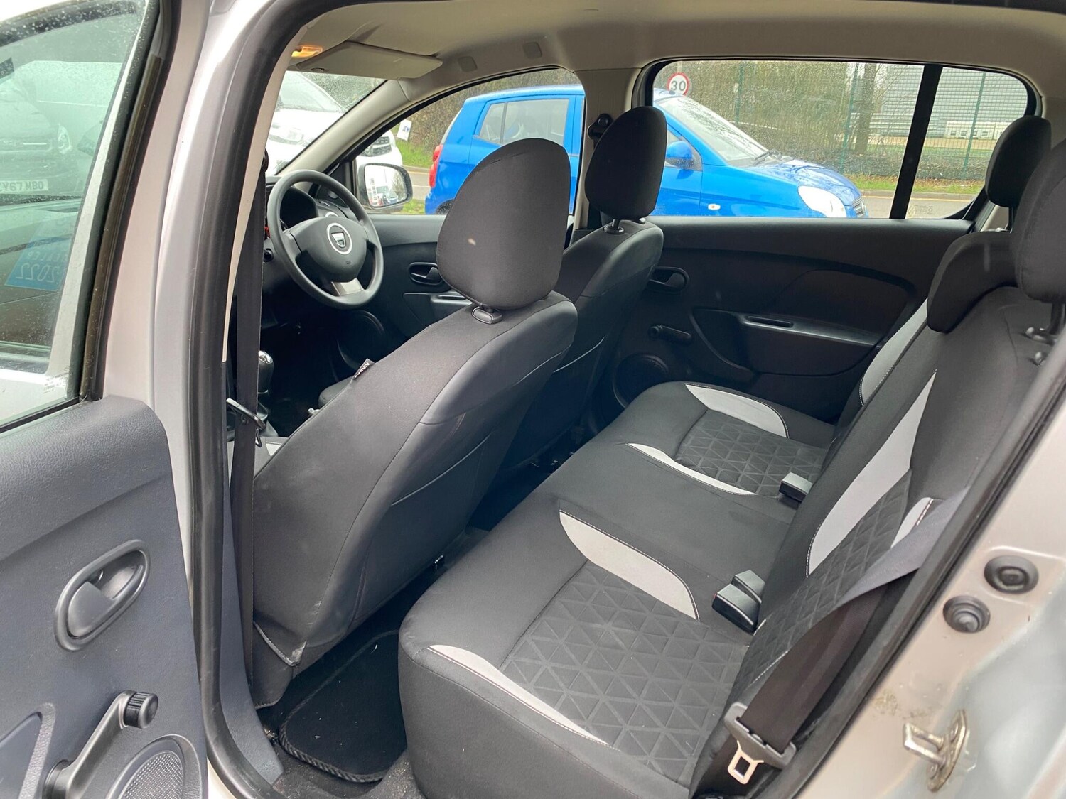 Used Dacia Sandero Stepway 2015 for sale - 77468823: Photo 27