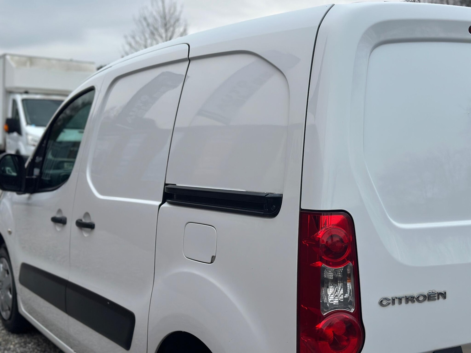 Used Citroen Berlingo 2010 for sale - 77109262: Photo 23