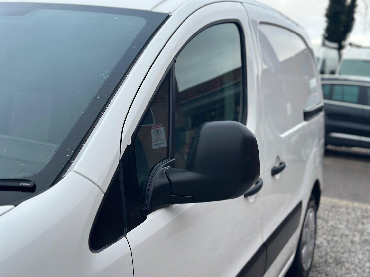 Used Citroen Berlingo 2010 for sale - 77109262: Photo 35