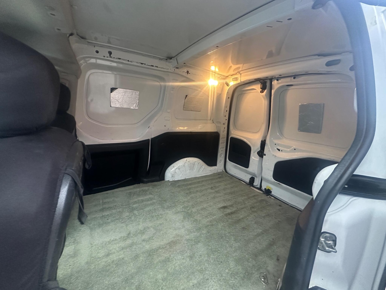 Used Citroen Berlingo 2010 for sale - 77109262: Photo 9