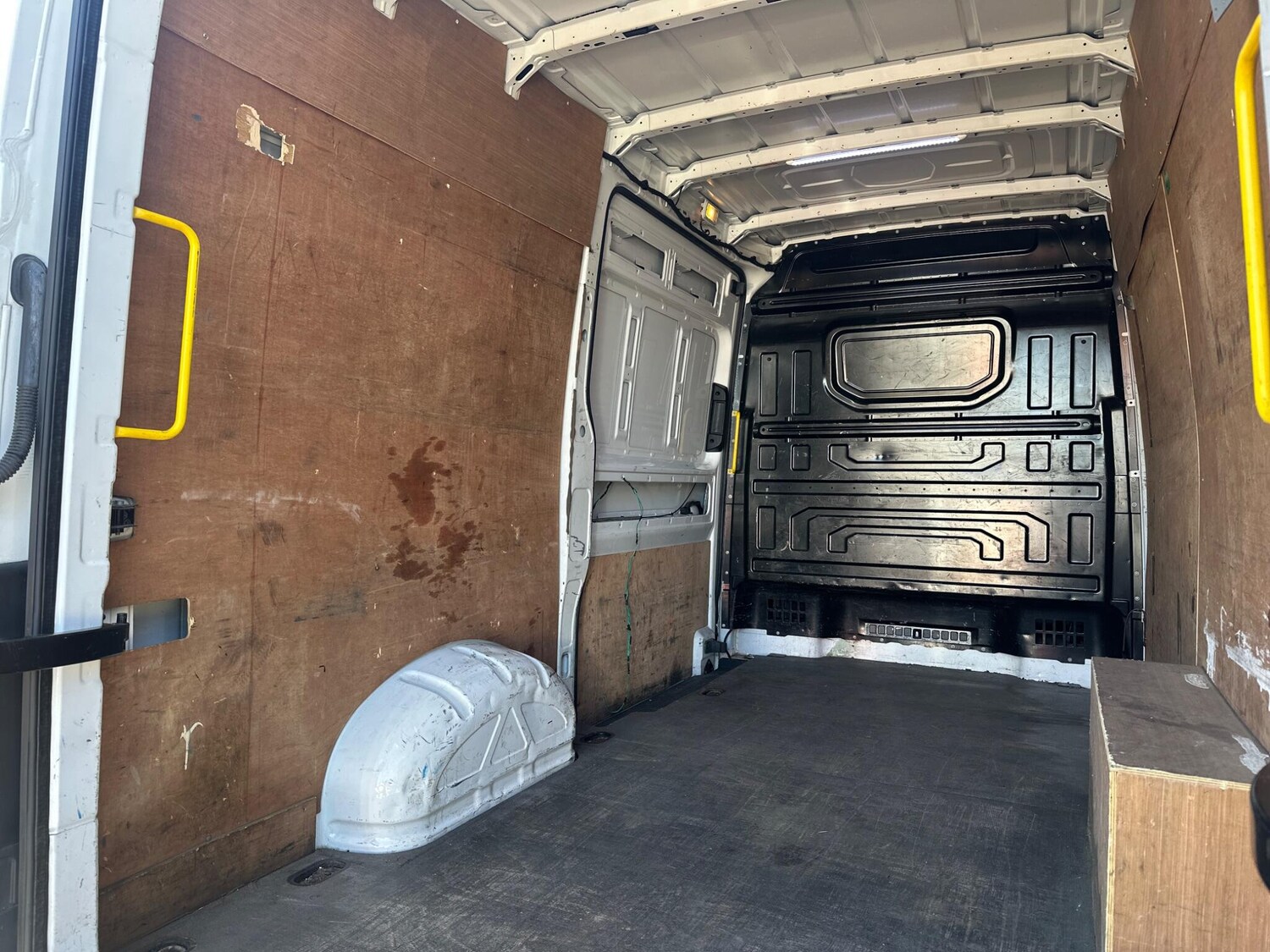 Used Volkswagen Crafter 2018 for sale - 77993825: Photo 30