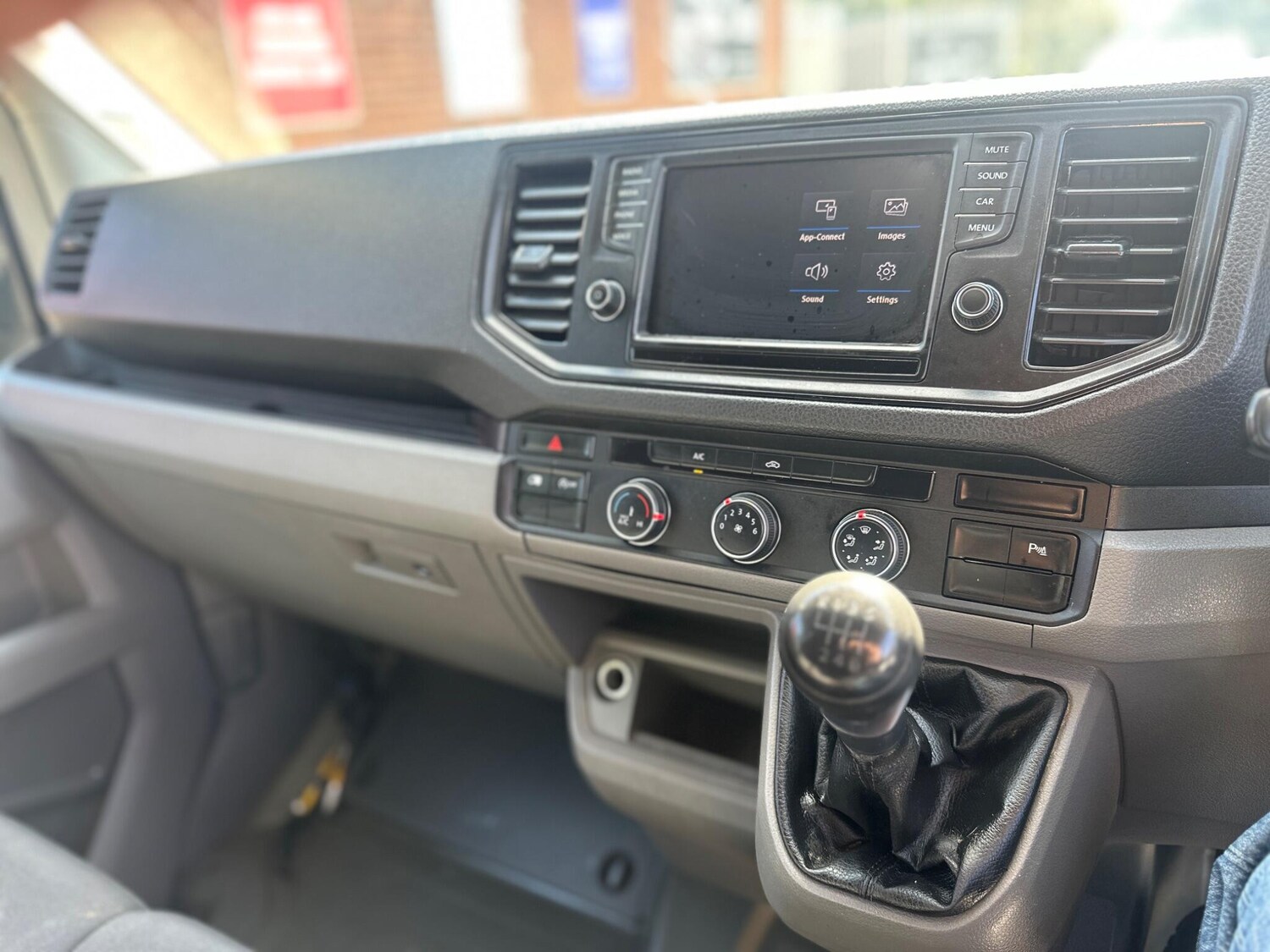 Used Volkswagen Crafter 2018 for sale - 77993825: Photo 9