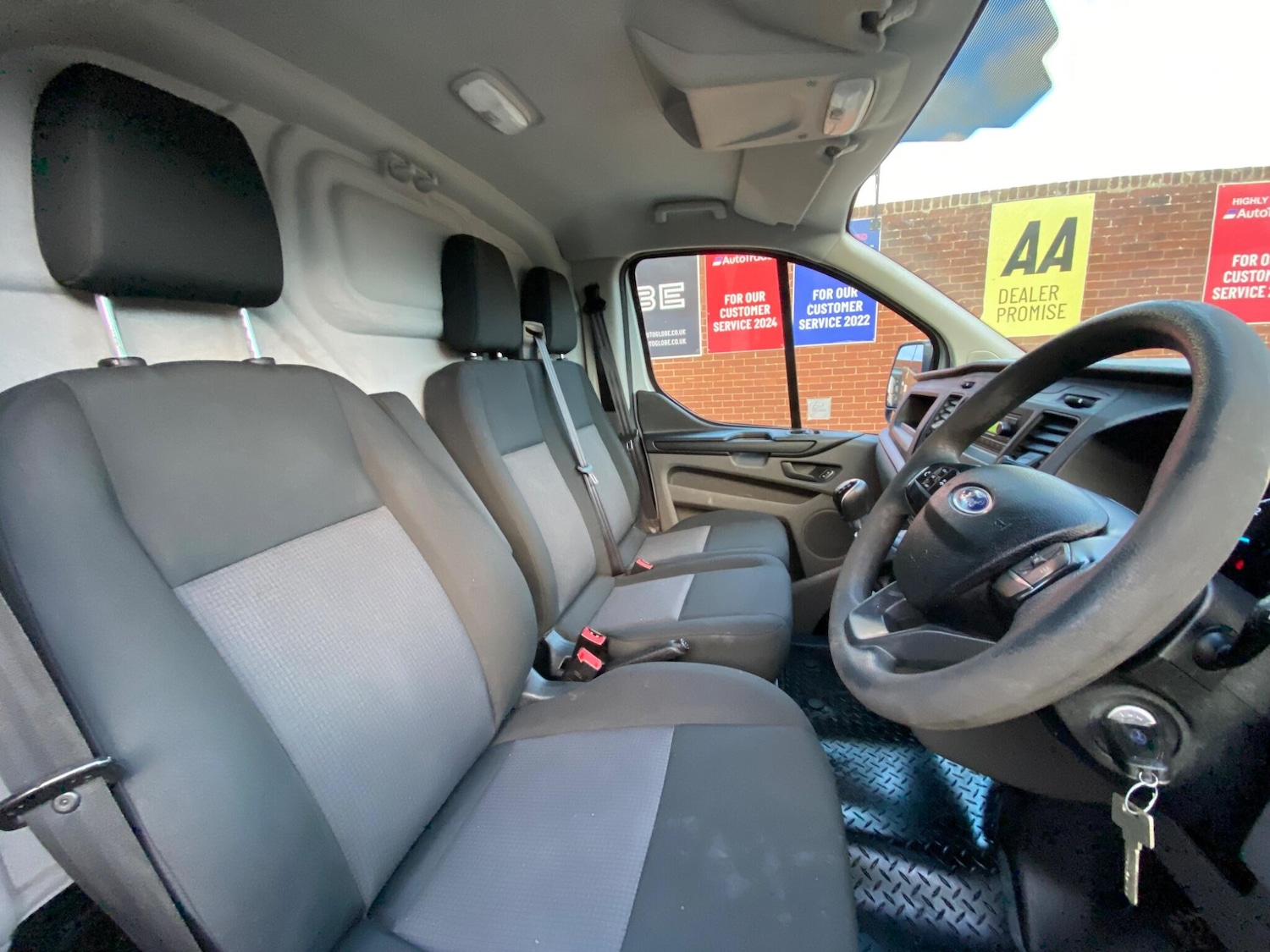 Used Ford Transit Custom 2018 for sale - 76993018: Photo 26