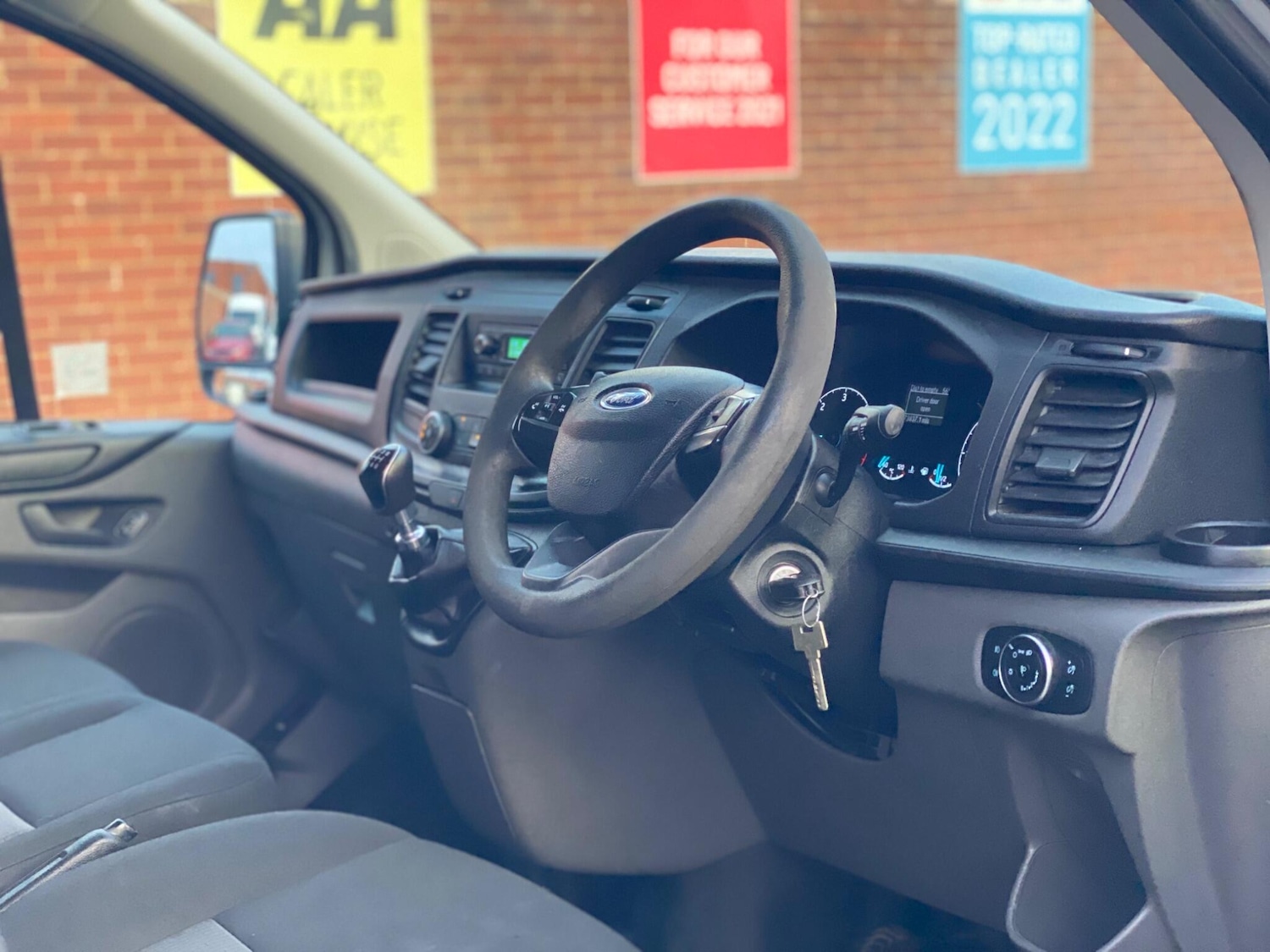 Used Ford Transit Custom 2018 for sale - 76993018: Photo 32