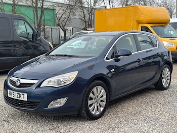 Used Vauxhall Astra 2011 for sale - 77586585: Photo