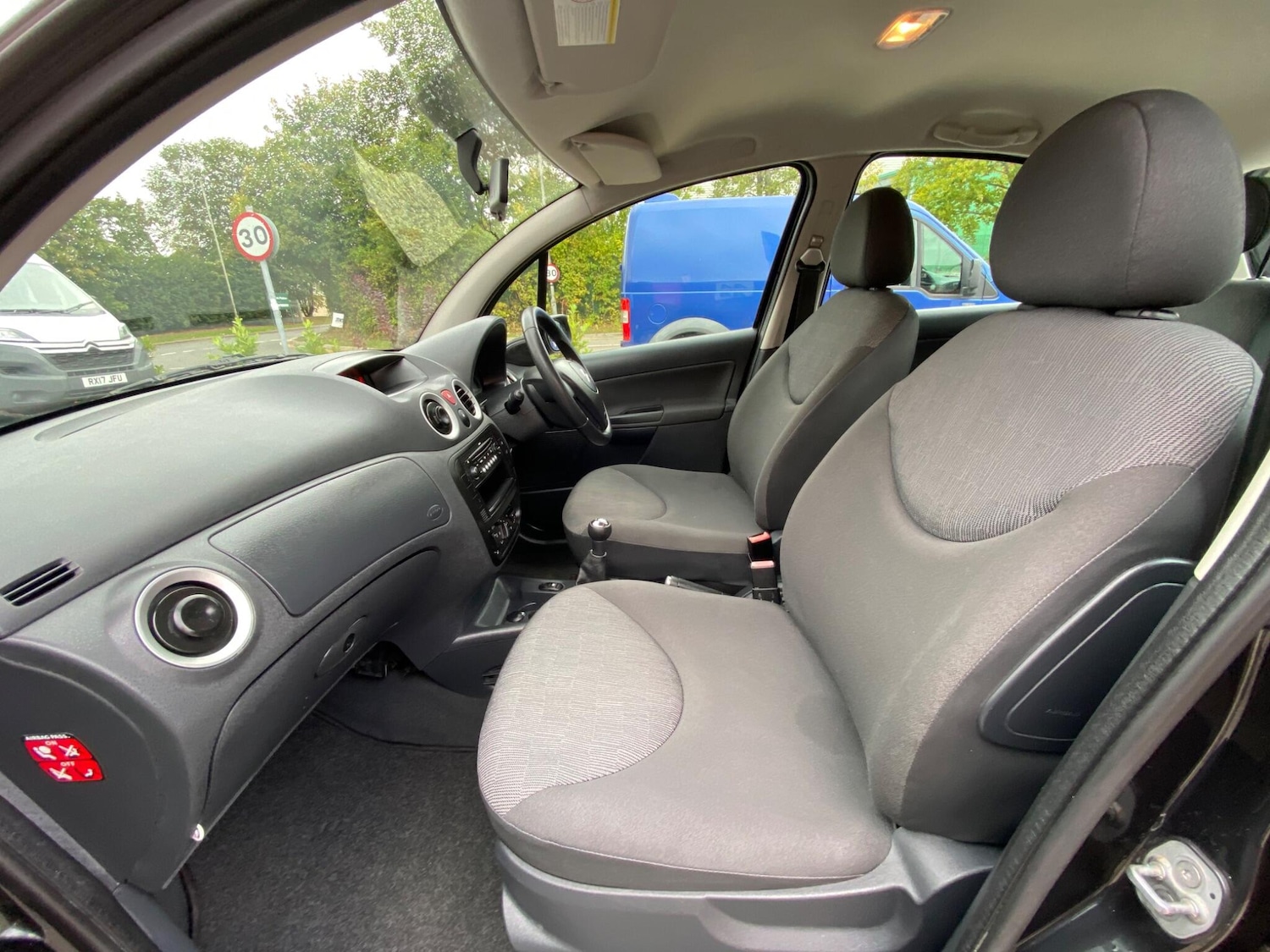 Used Citroen C3 2009 for sale - 76042237: Photo 37