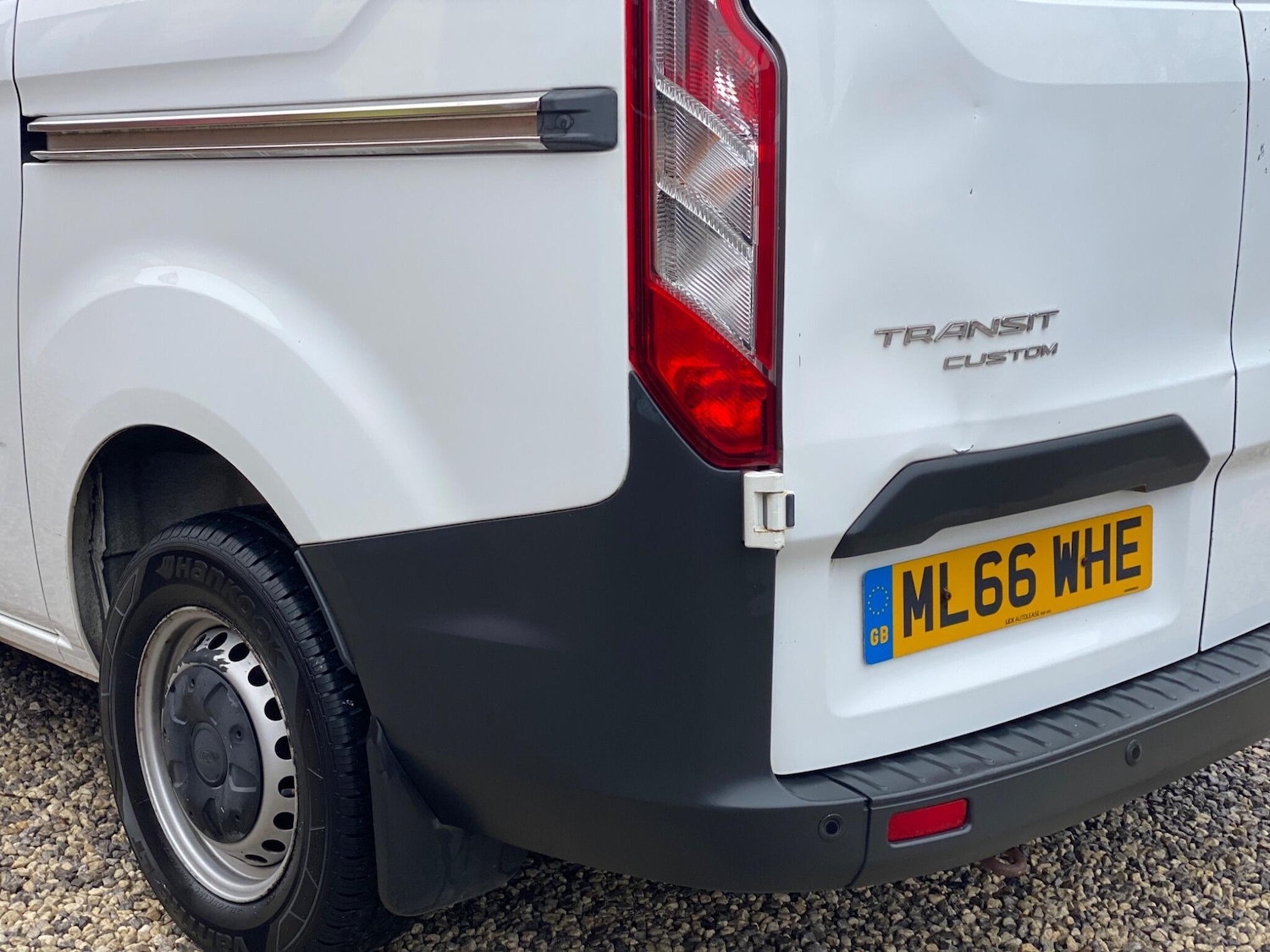 Used Ford Transit Custom 2017 for sale - 76572566: Photo 15