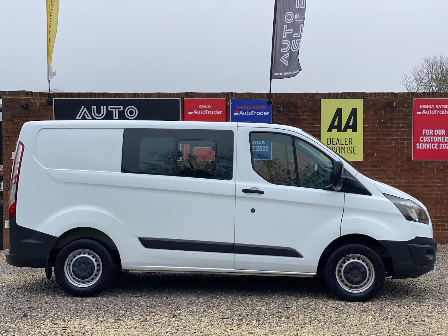 Used Ford Transit Custom 2017 for sale - 76572566: Photo 3