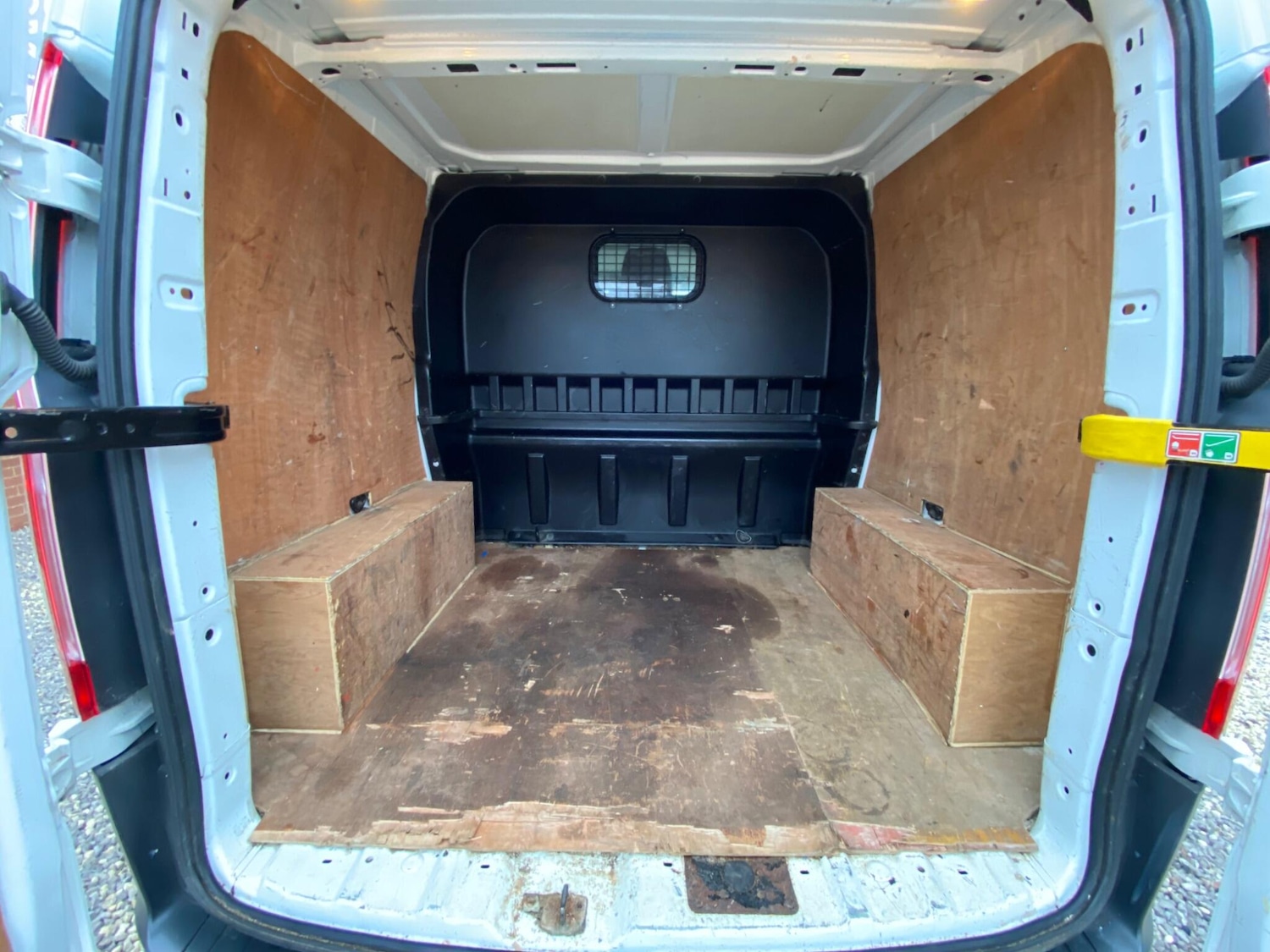 Used Ford Transit Custom 2017 for sale - 76572566: Photo 9