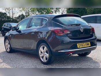 Used Vauxhall Astra 2013 for sale - 78404422: Photo