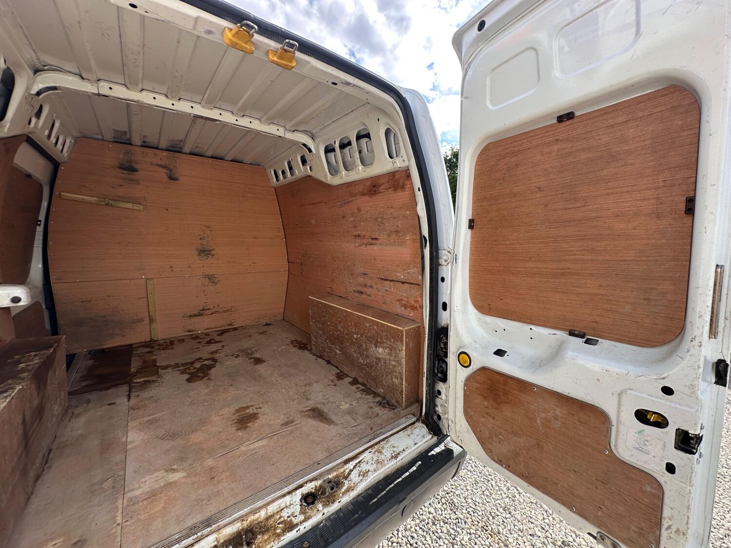 Vehicle 27