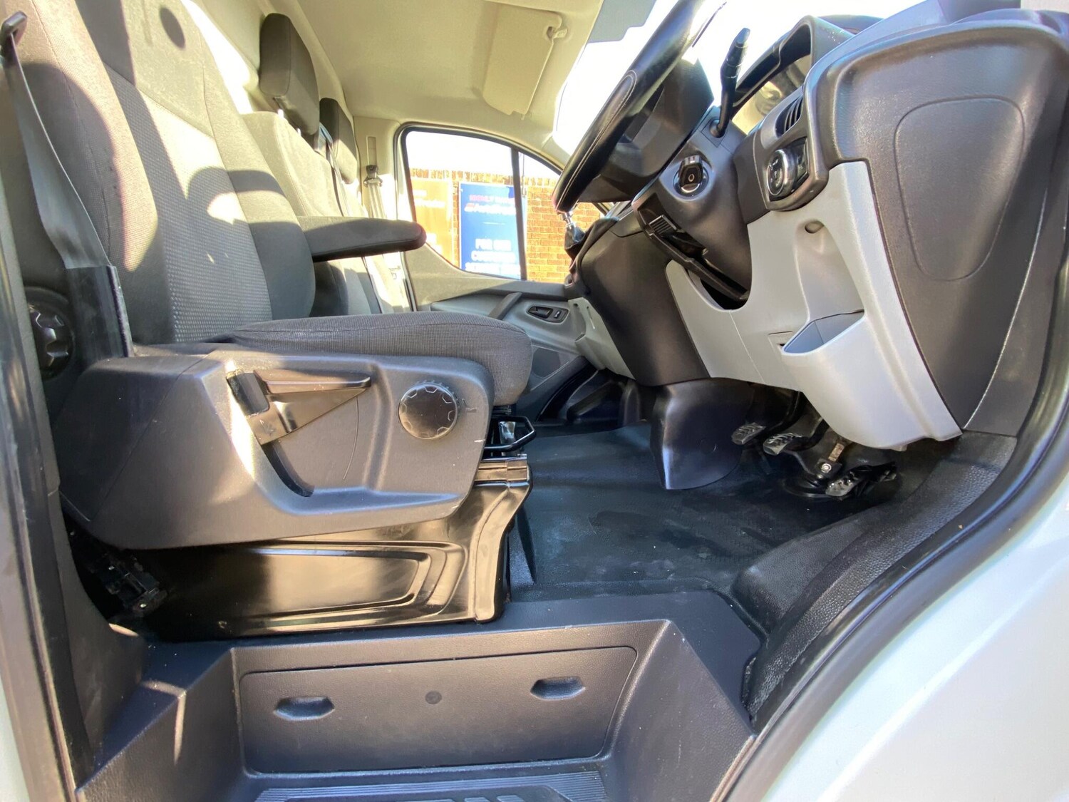 Used Ford Transit Custom 2014 for sale - 76714498: Photo 30