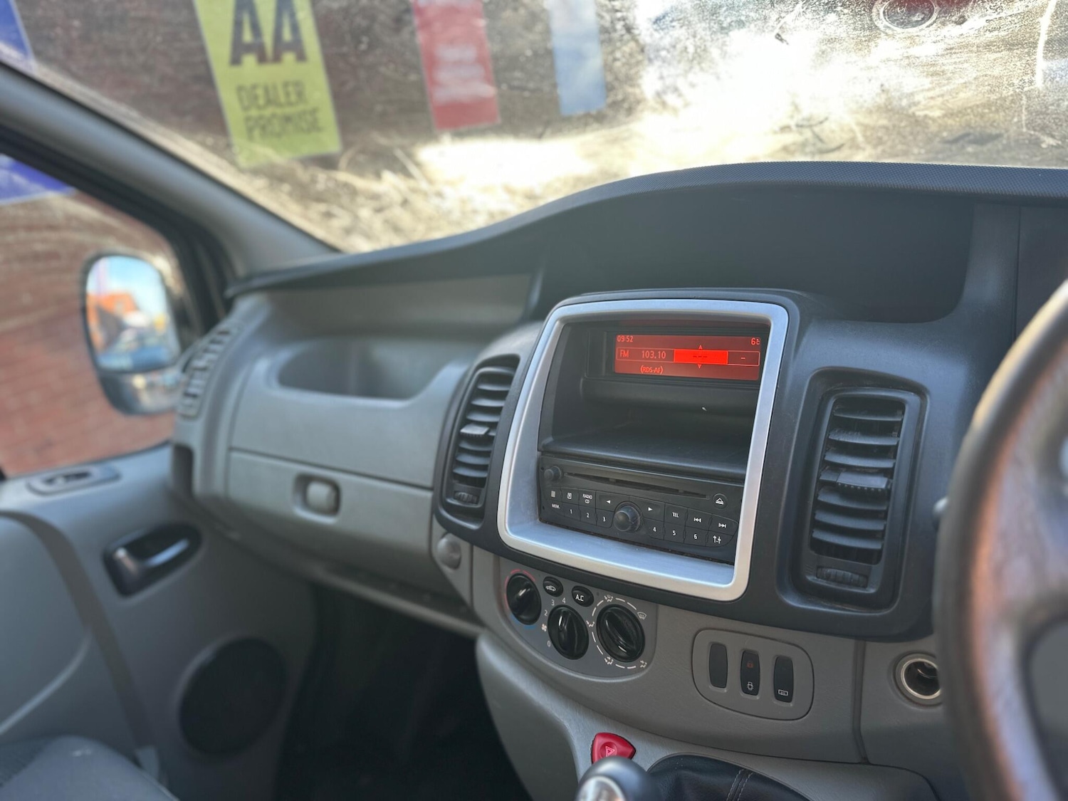 Used Vauxhall Vivaro for sale - 77683929: Photo 11