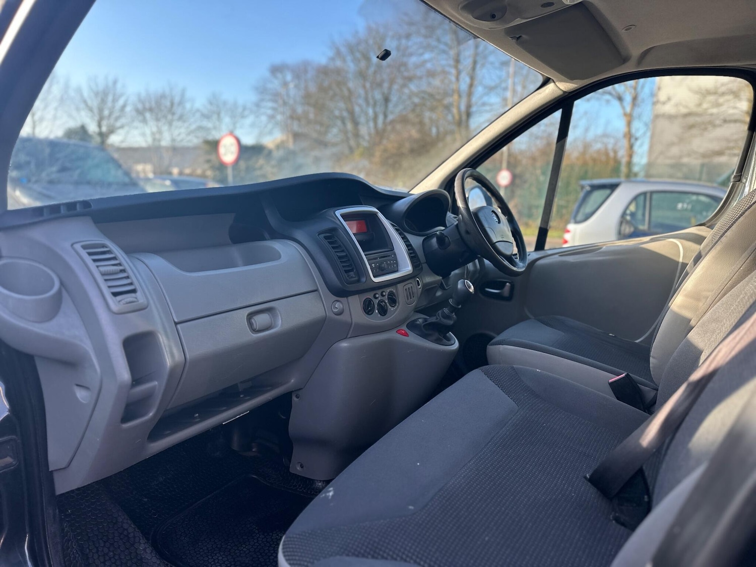 Used Vauxhall Vivaro for sale - 77683929: Photo 7