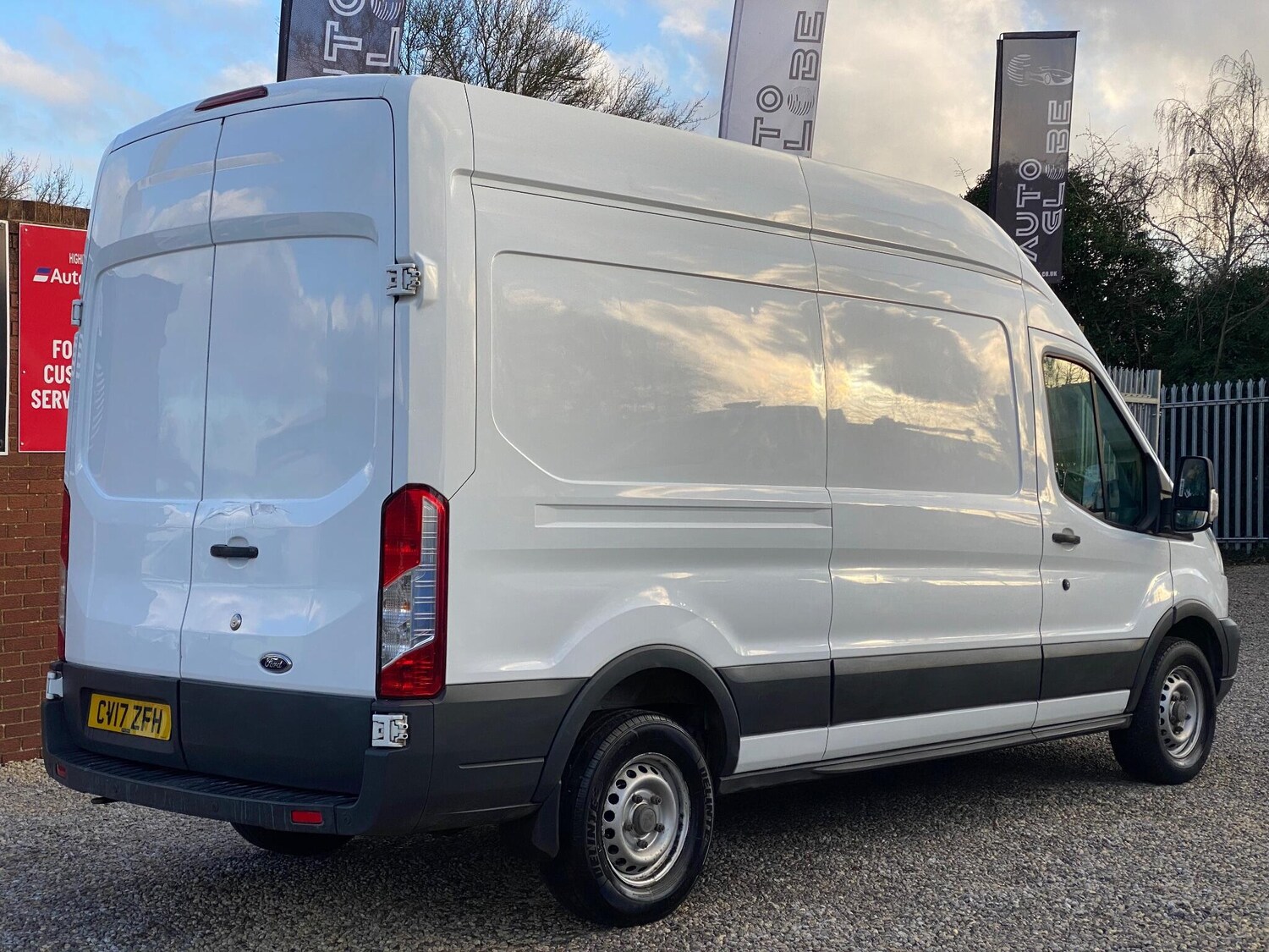 Used Ford Transit 2017 for sale - 77400756: Photo 4