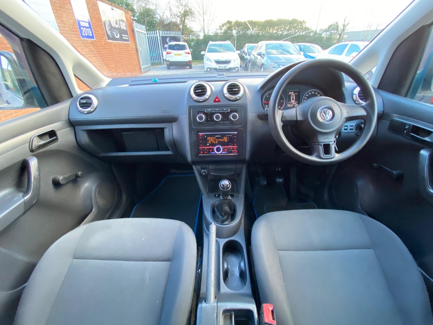 Used Volkswagen Caddy 2015 for sale - 77574007: Photo 11