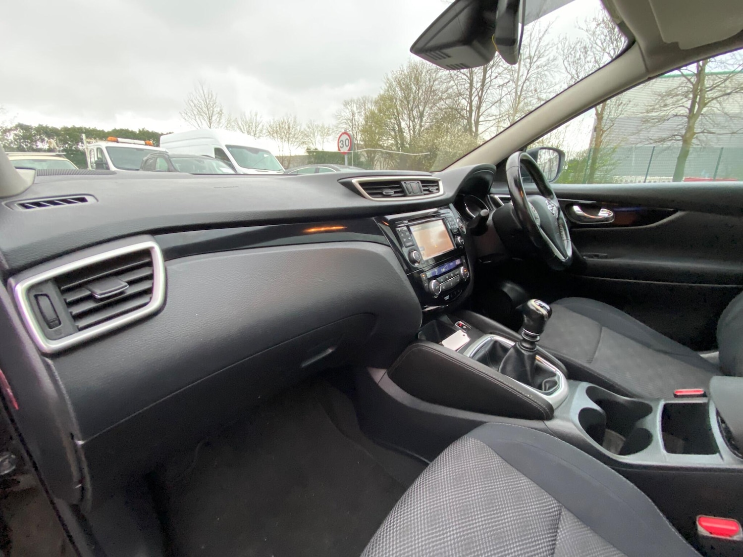 Used Nissan Qashqai 2014 for sale - 78047668: Photo 19