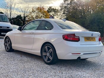 Used BMW 2 Series 2015 for sale - 76992863: Photo