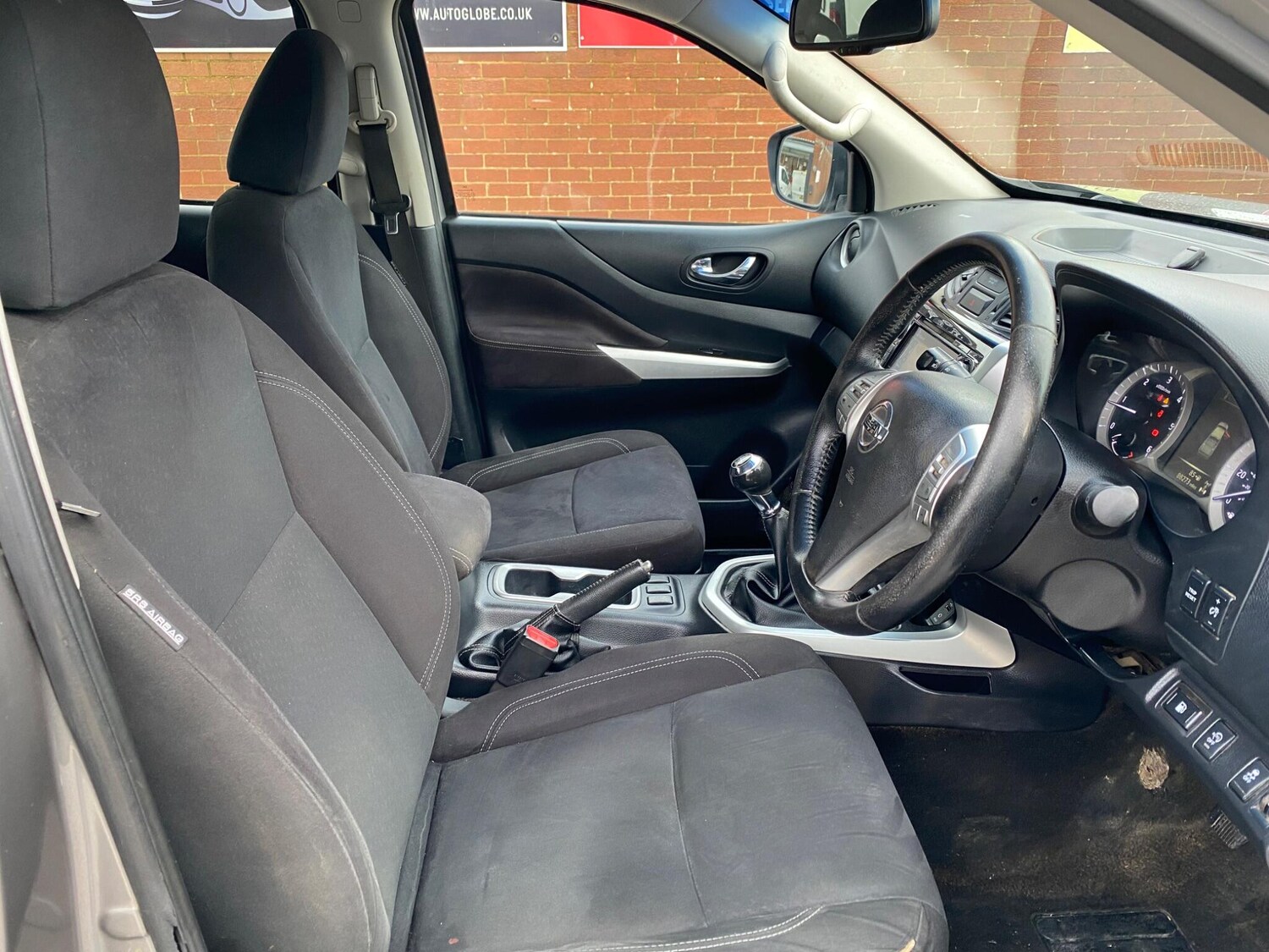 Used Nissan Navara 2018 for sale - 77351778: Photo 34