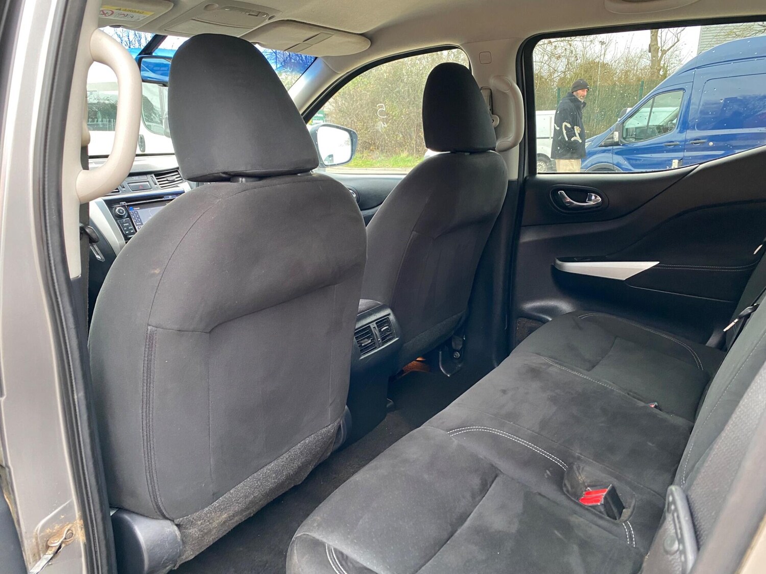 Used Nissan Navara 2018 for sale - 77351778: Photo 52