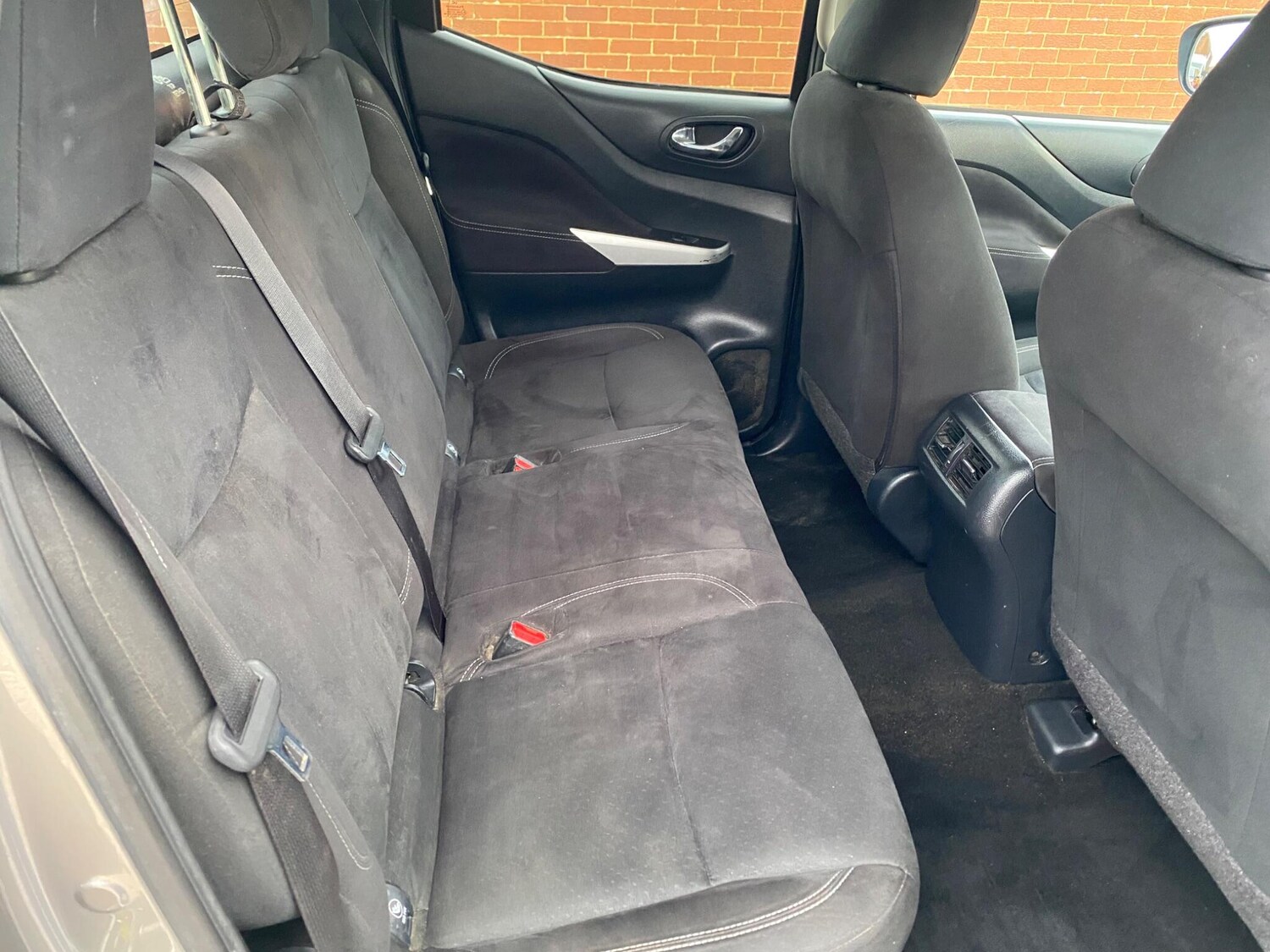 Used Nissan Navara 2018 for sale - 77351778: Photo 63