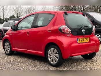 Used Toyota AYGO 2014 for sale - 77925715: Photo