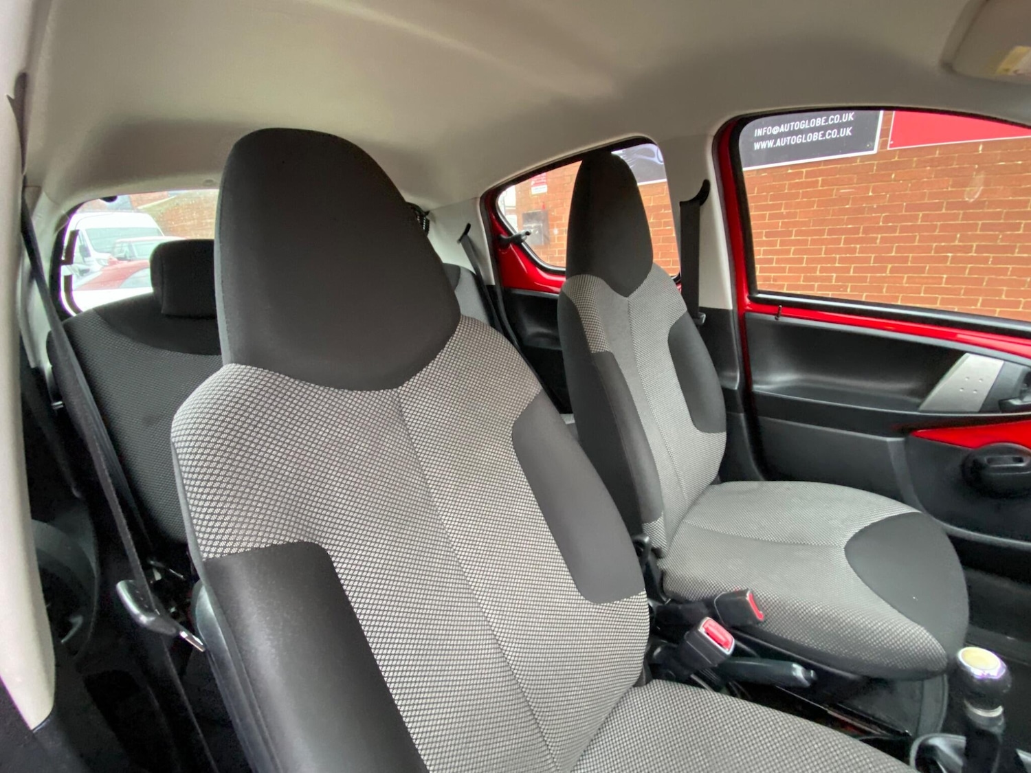 Used Toyota AYGO 2014 for sale - 77925715: Photo 9