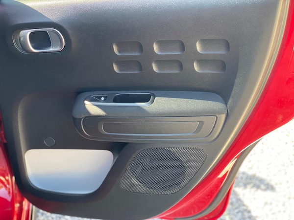Used Citroen C3 2018 for sale - 75646777: Photo 32