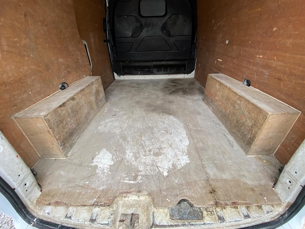 Used Ford Transit Custom 2017 for sale - 76247168: Photo 24