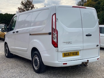 Used Ford Transit Custom 2017 for sale - 76247168: Photo 4
