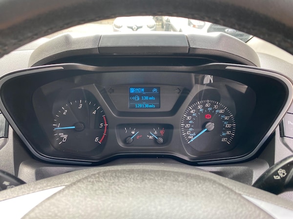 Used Ford Transit Custom 2017 for sale - 75658969: Photo 10