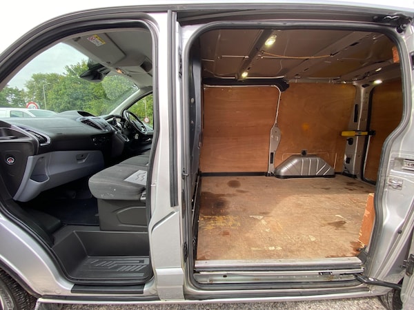 Used Ford Transit Custom 2017 for sale - 75658969: Photo 12
