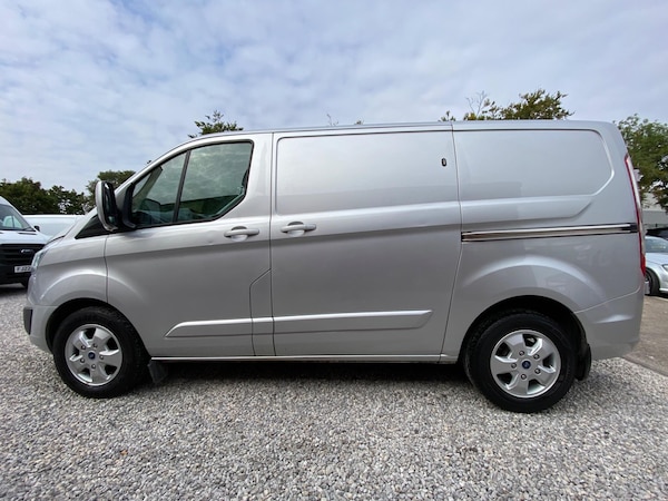 Used Ford Transit Custom 2017 for sale - 75658969: Photo 20