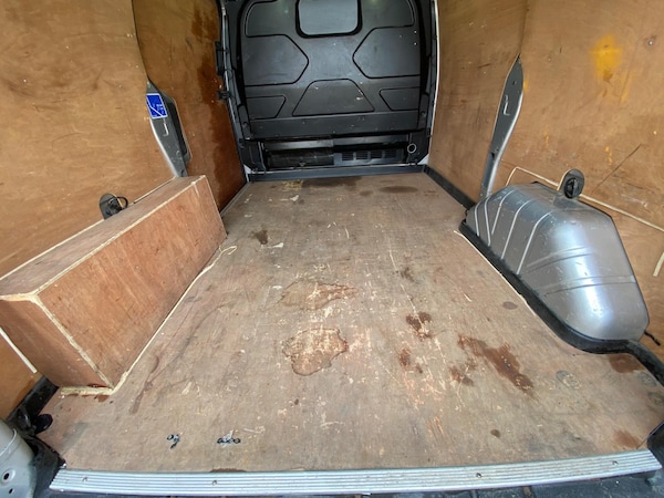 Used Ford Transit Custom 2017 for sale - 75658969: Photo 38
