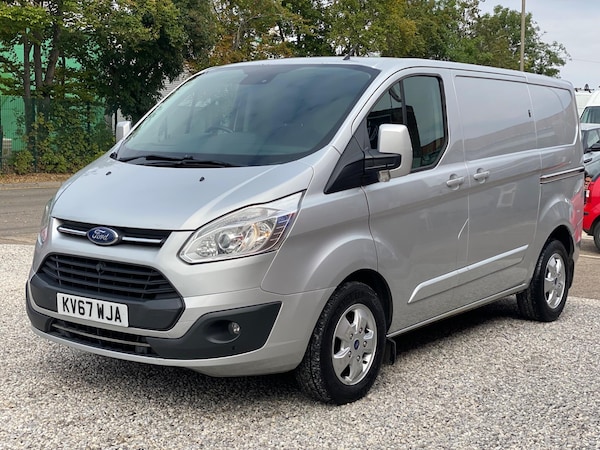 Used Ford Transit Custom 2017 for sale - 75658969: Photo 3