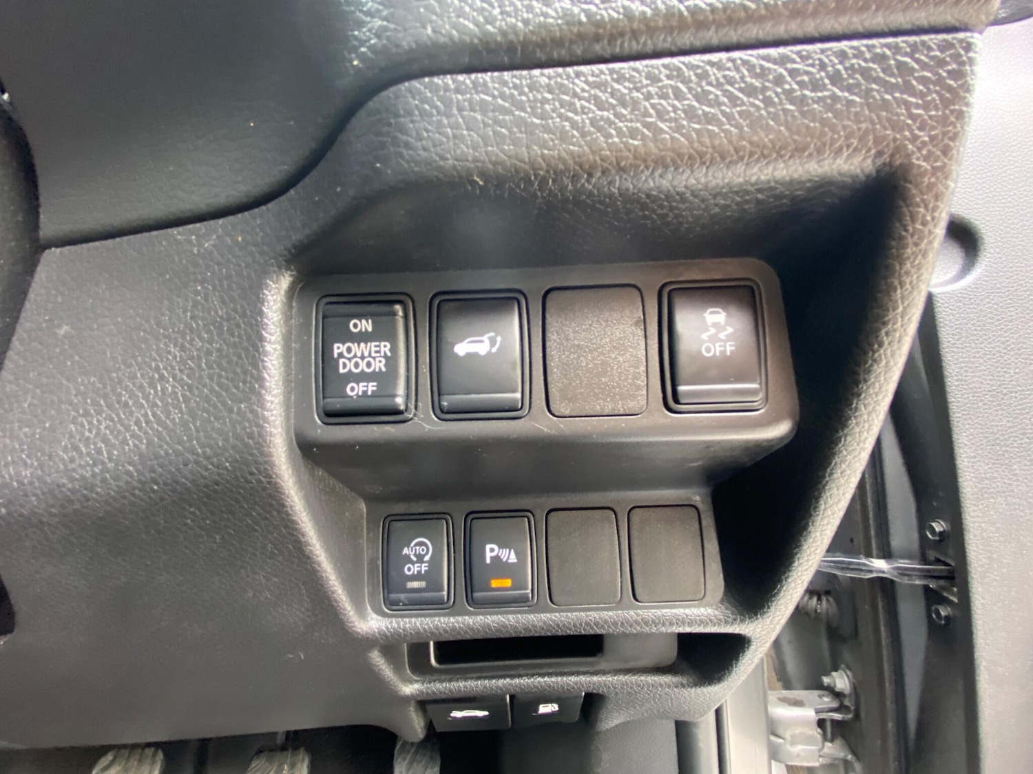 Used Nissan X-Trail 2016 for sale - 76043201: Photo 38